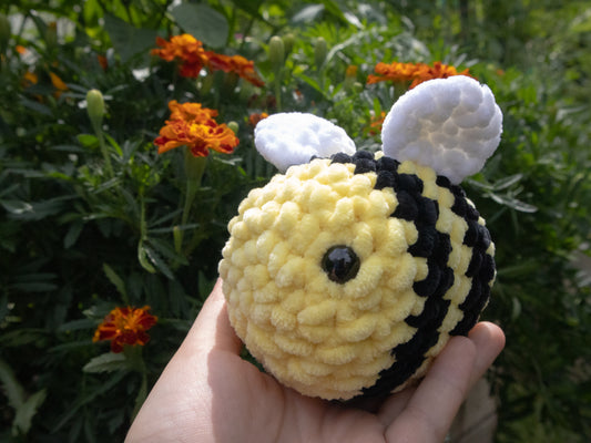 Bee Plushie